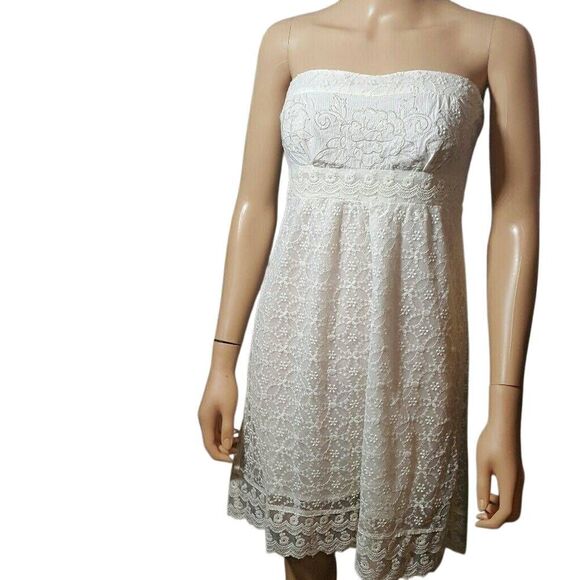 Flying Tomato Dresses & Skirts - Flying Tomato Strapless dress S